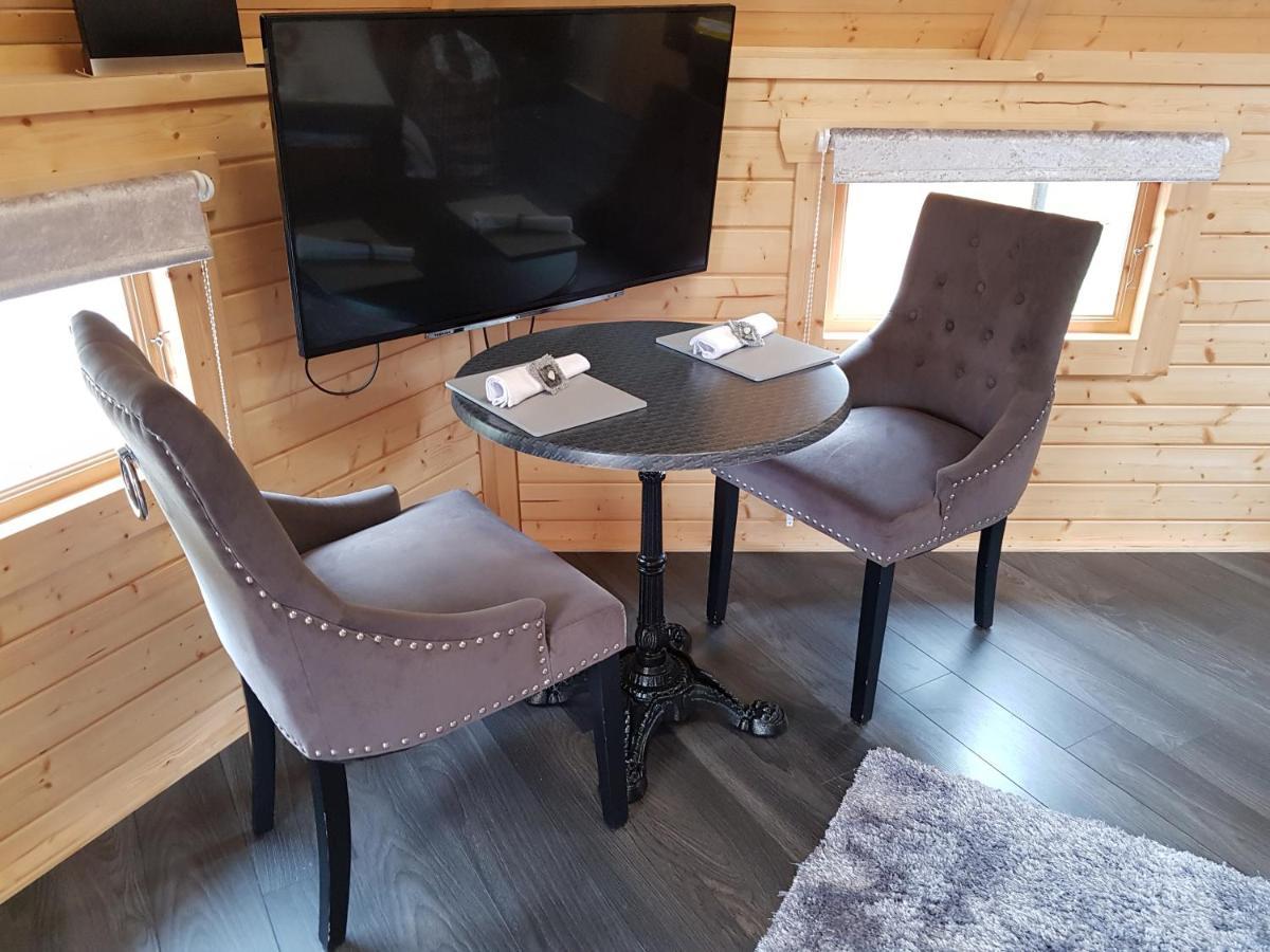 Unique Luxury Cabin Inverness Exterior photo
